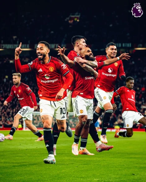 Manchester United Naik ke Peringkat Tiga, Tekuk Crystal Palace